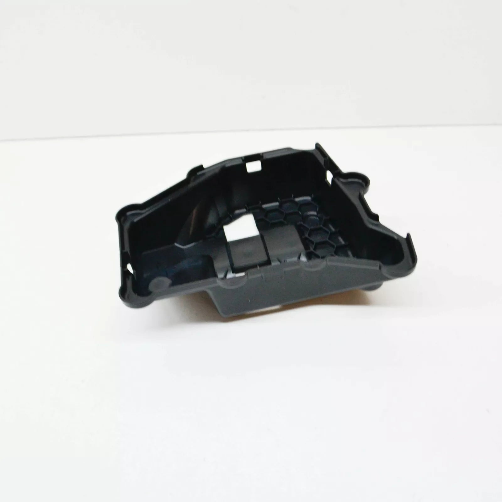 NEW AUDI A1 8X ENGINE COMPARTMENT TRIM COVER 04E103729 ORIGINAL