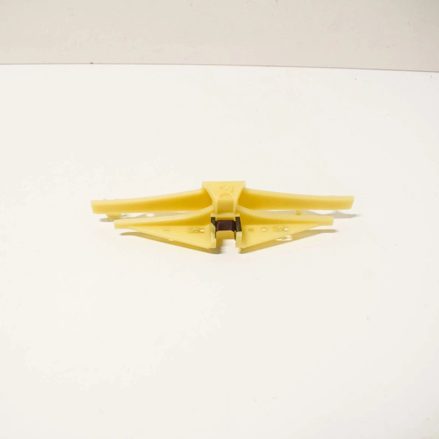 NEW AUDI A4 B8 ENGINE SLIDE RAIL 0AW331323C