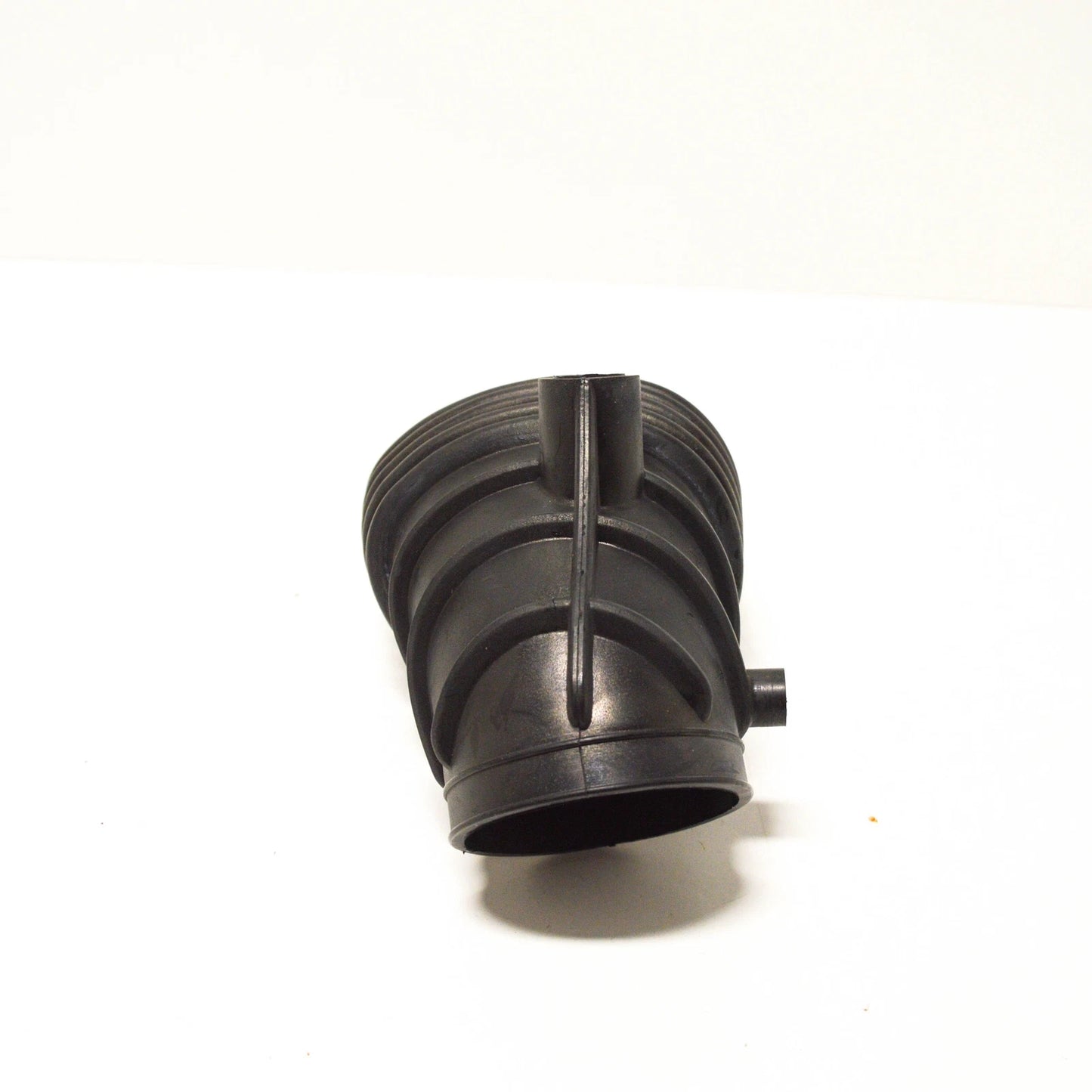 NEW BMW 3 E36 1.8I AIR INTAKE RUBER BOOT HOSE 13711247829 ORIGINAL