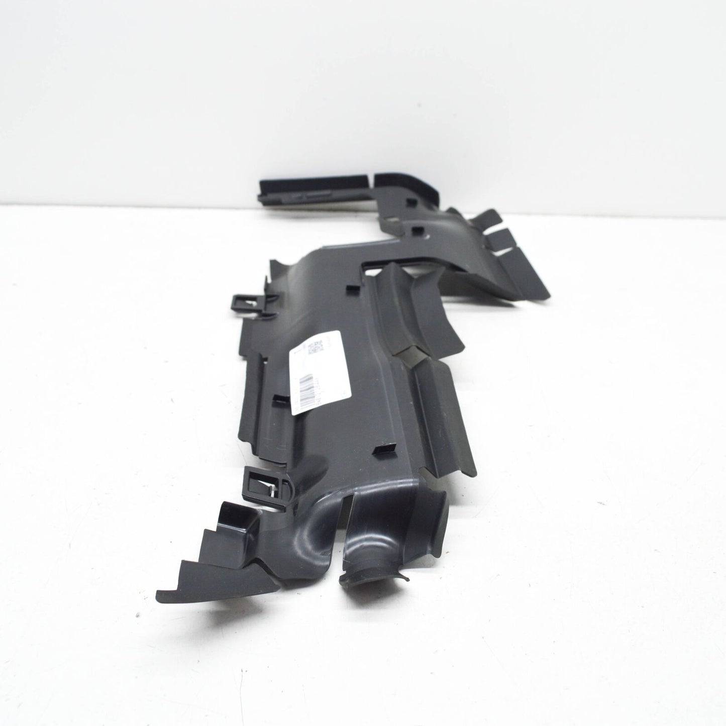 NEW AUDI A4 B9 RADIATOR FAN RIGHT AIR GUIDE 8W0121284AN ORIGINAL