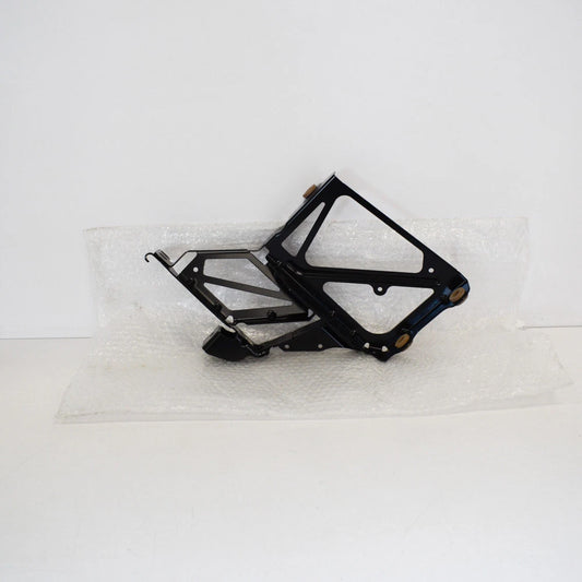 NEW AUDI A6 C7 RADIATOR BRACKET 4G0121261F