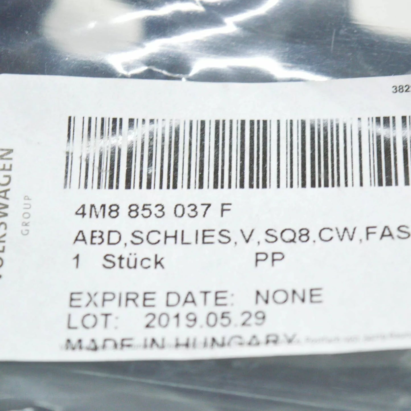 NEW AUDI Q8 FRONT BUMPER RADIATOR GRILLE TRIM BRACKET 4M8853037F