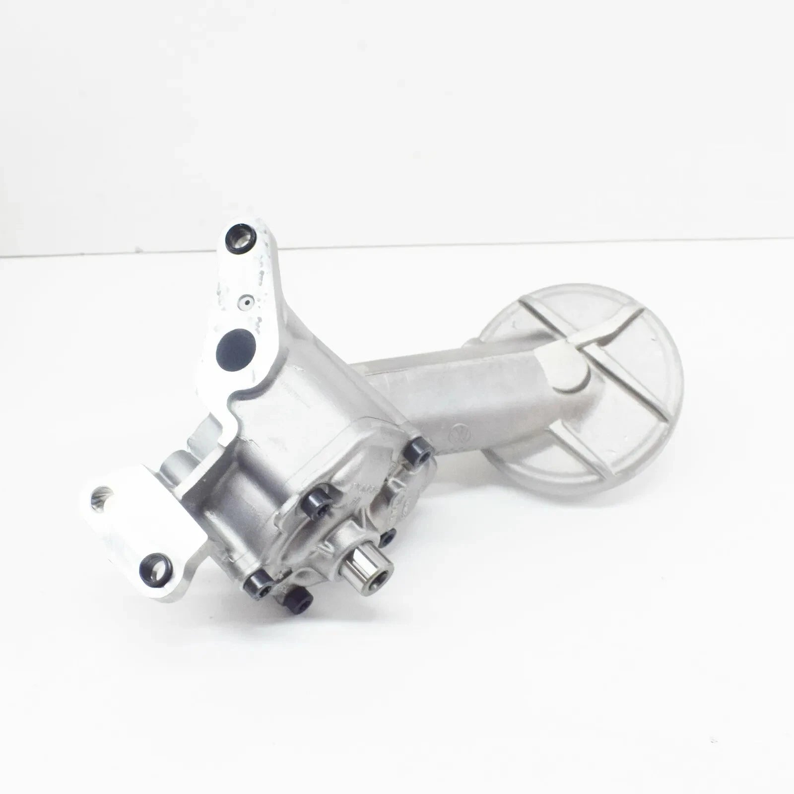 AUDI A4 8E B7 Engine Oil Pump 059115105AG NEW