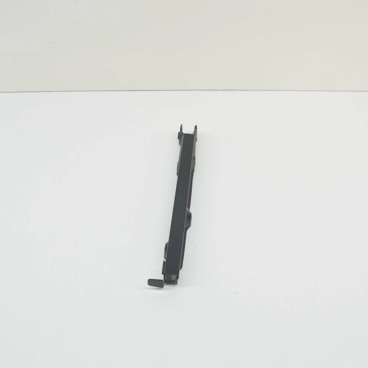 NEW MERCEDES-BENZ SL R230 FRONT LEFT BUMPER BRACKET A2308800514