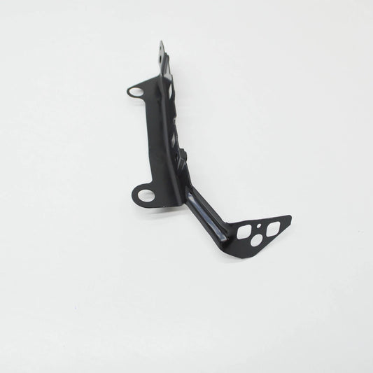 NEW AUDI A3 8V FRONT RIGHT FENDER HOLDER 8V0821092C ORIGINAL