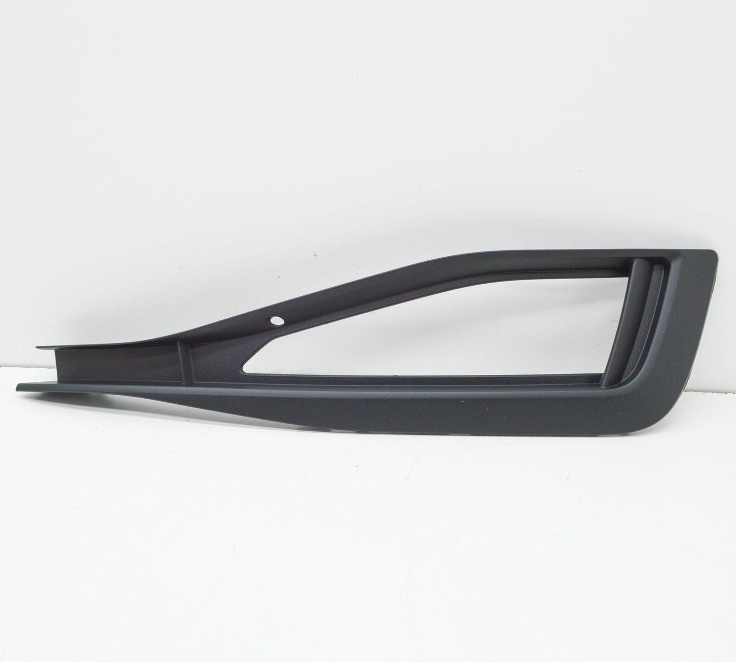 NEW VOLKSWAGEN PASSAT B8 FRONT RIGHT GRILL 3G0853666K9B9 2016 ORIGINAL