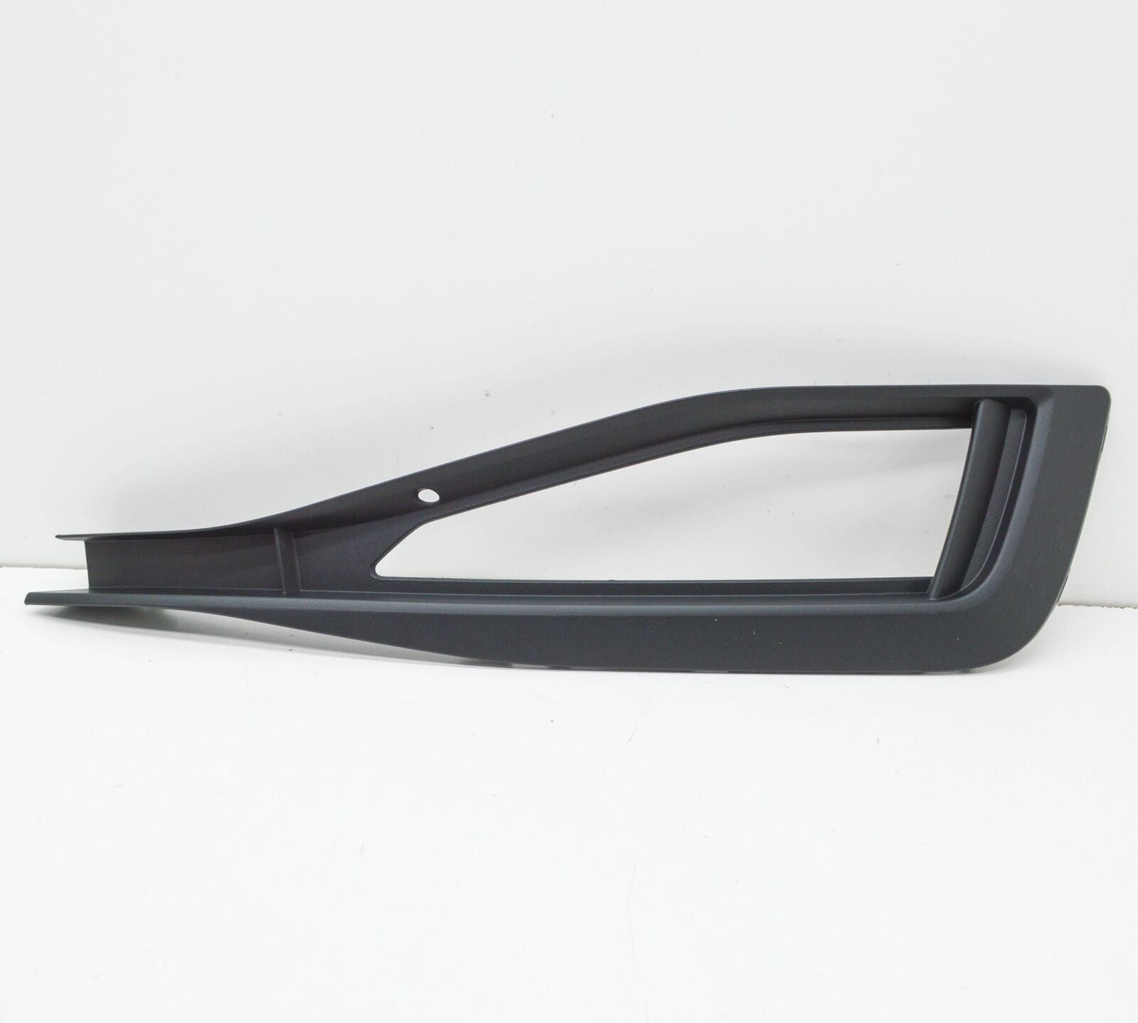 NEW VOLKSWAGEN PASSAT B8 FRONT RIGHT GRILL 3G0853666K9B9 2016 ORIGINAL