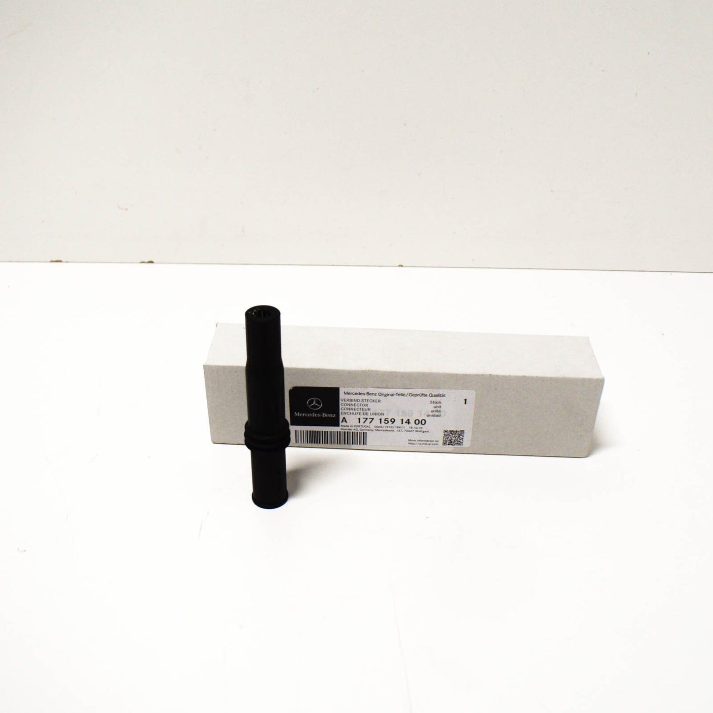 NEW MERCEDES BENZ GLC C253 AMG IGNITION COIL BOOT TUBE A1771591400 ORIGINAL