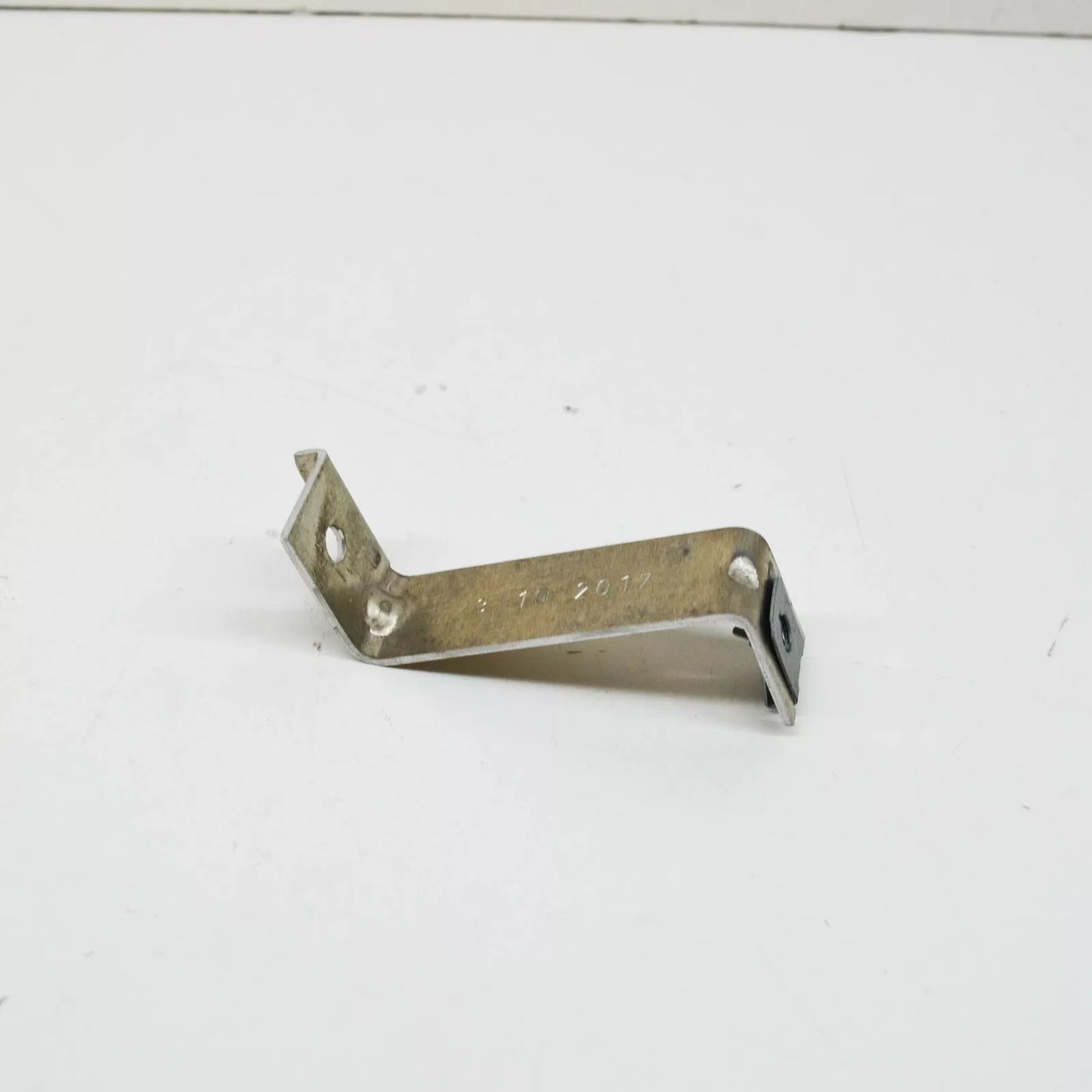 NEW BMW M5 F10 FRONT UNDERHOOD SHIELD HOLDER 51758048499 ORIGINAL