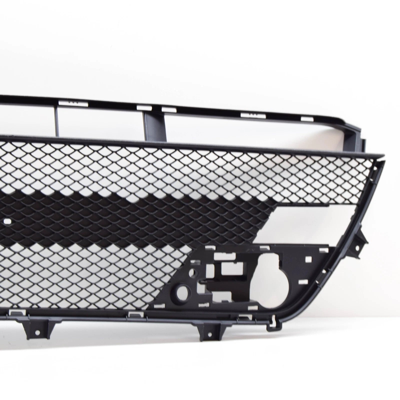 NEW MB M W166 FRONT BUMPER LOWER CENTER GRILLE A1668855022 ORIGINAL
