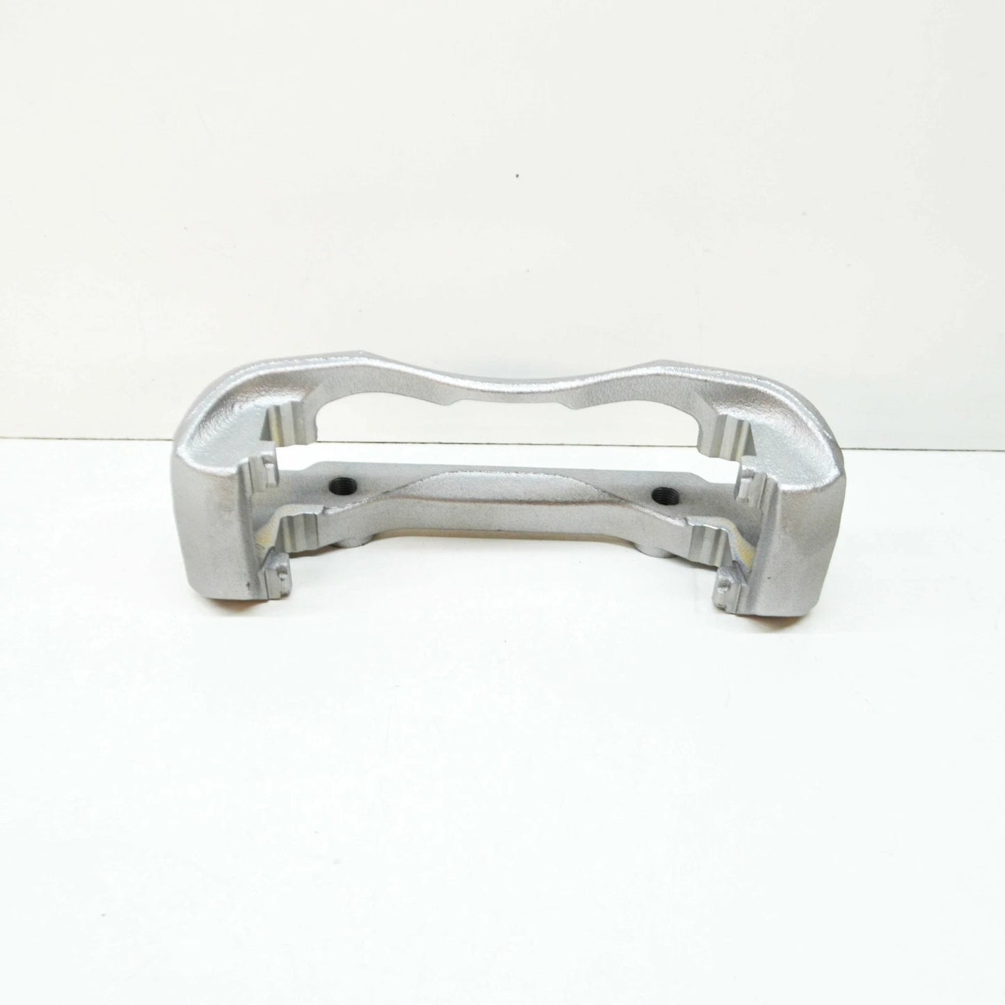 NEW MB VITO TOURER W447 FRONT RIGHT BRAKE CALIPER BRACKET A4474200115 ORIGINAL