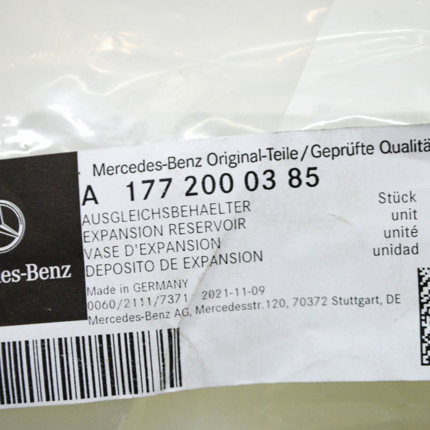 NEW MERCEDES-BENZ C W205 AMG RIGHT LOWER EXPANSION TANK A1772000385 ORIGINAL