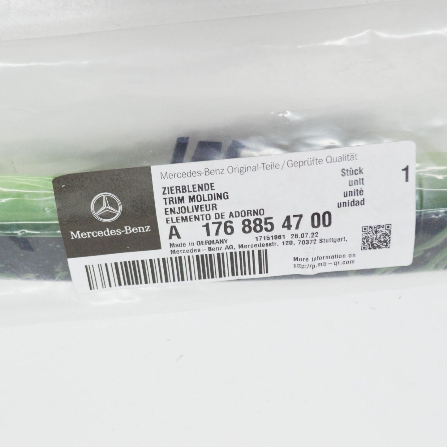 NEW MB A W176 FRONT BUMPER LEFT SIDE MOULDING TRIM A1768854700 ORIGINAL