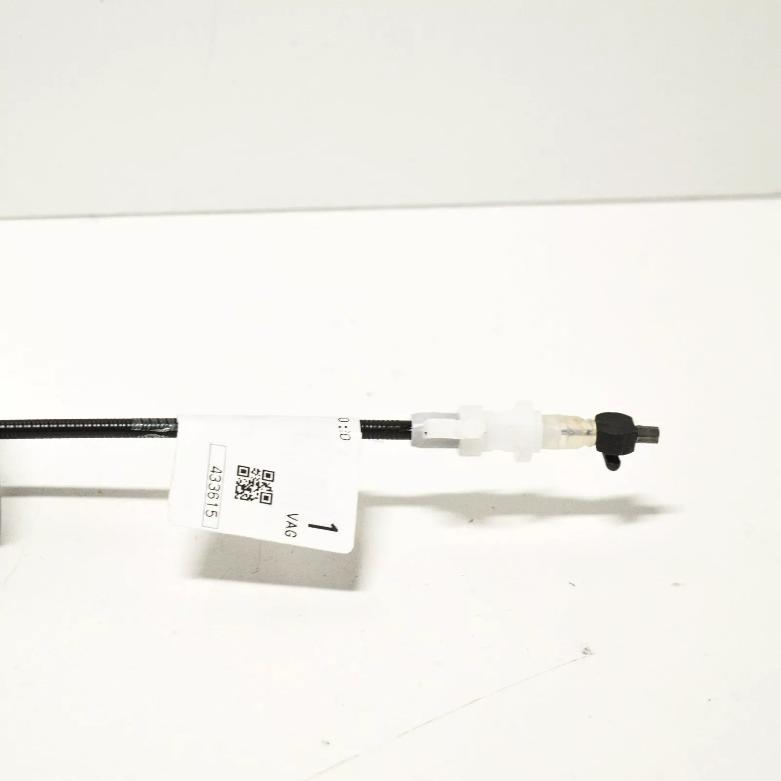 AUDI A4/AVANT/QUATTRO FRONT DOOR LATCH RELEASE CABLE 8K0837085A 09-15 NEW