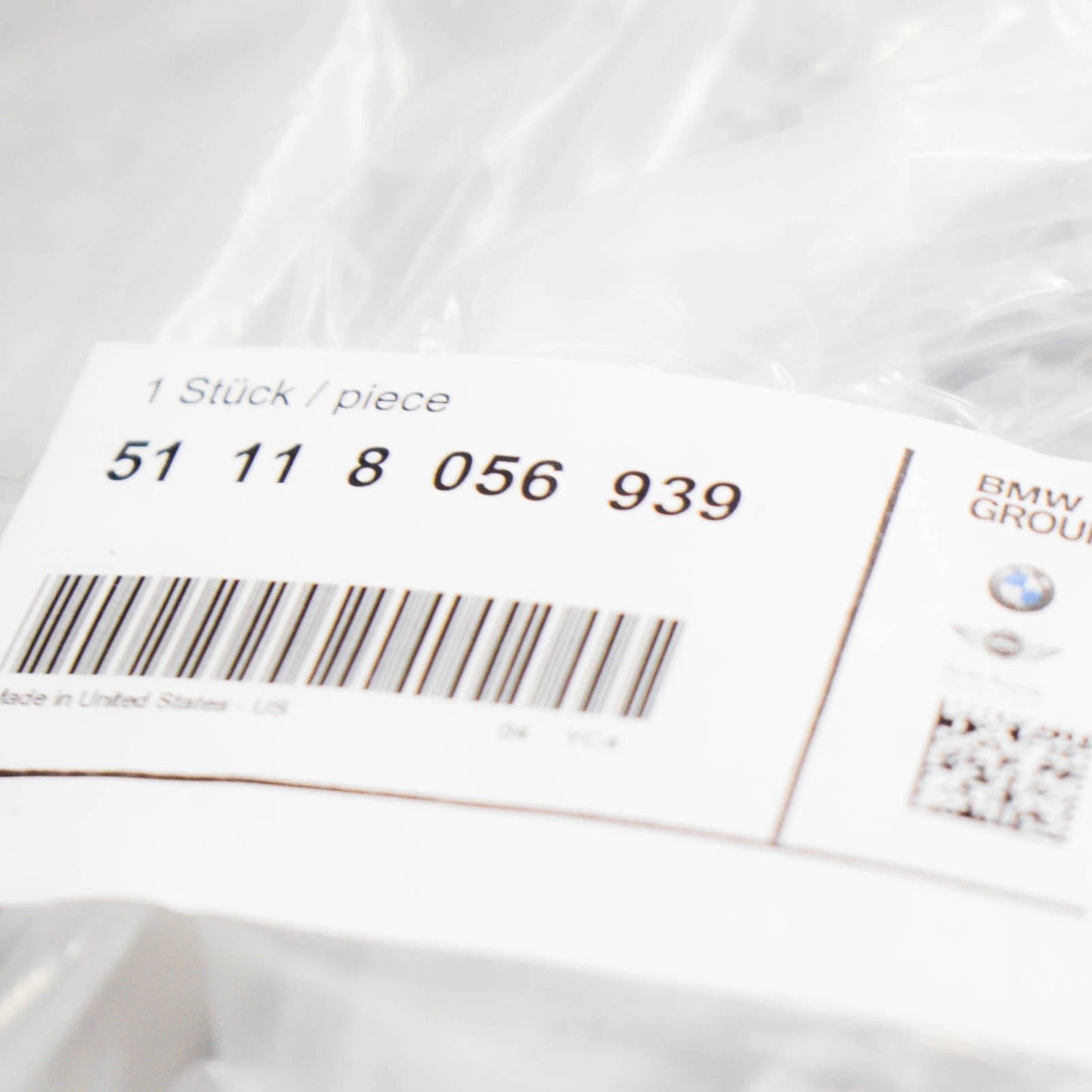 NEW BMW X3 F25 FRONT M BUMPER LOWER CENTER GRILLE 51118056939 2015 ORIGINAL