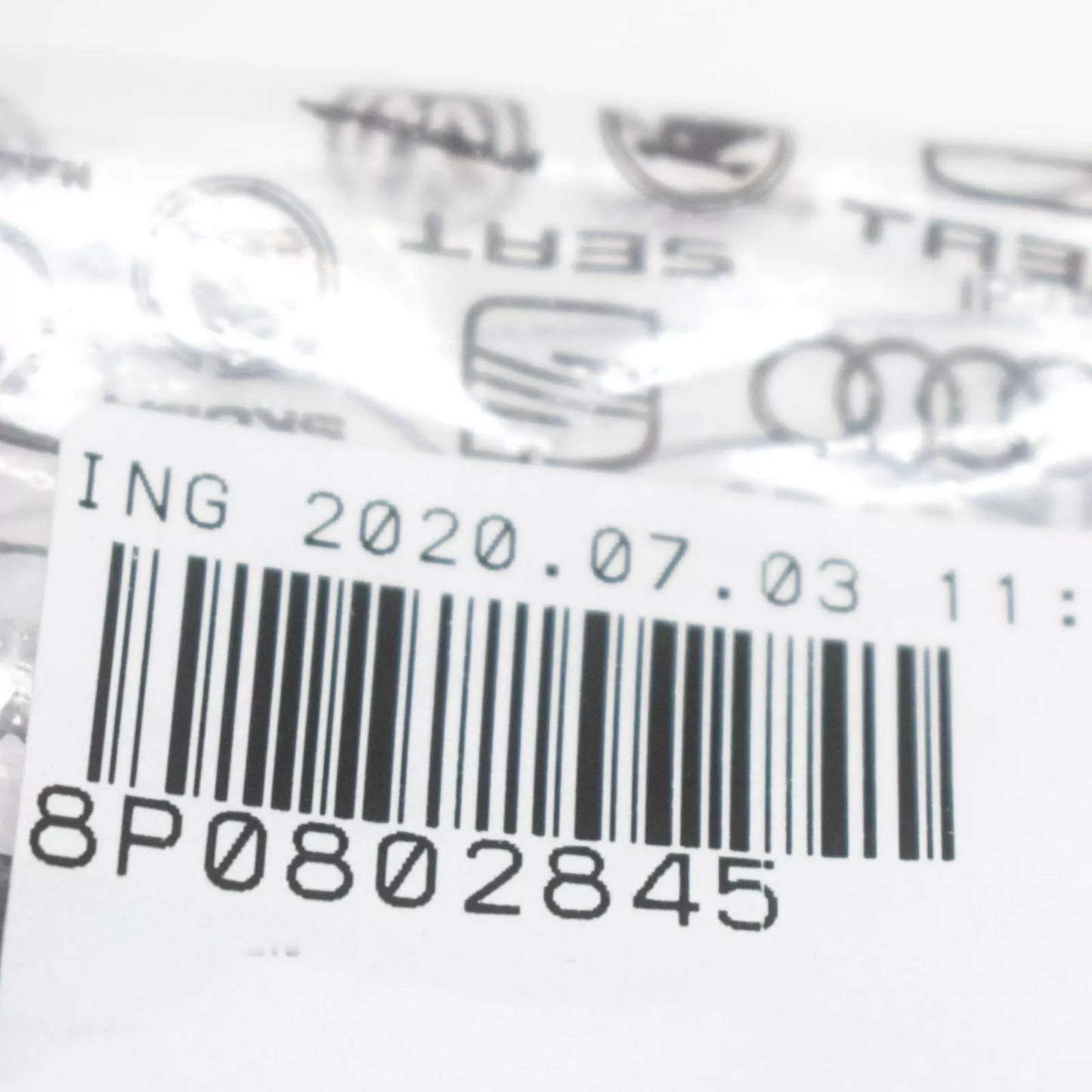 NEW AUDI A3 8P FRONT JACK PAD LEFT COVER 8P0802845 ORIGINAL