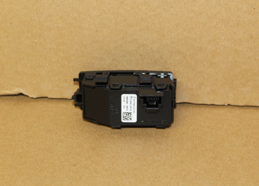 new mercedes-benz e cabrio a207 hazard warning switch a2079053700 original