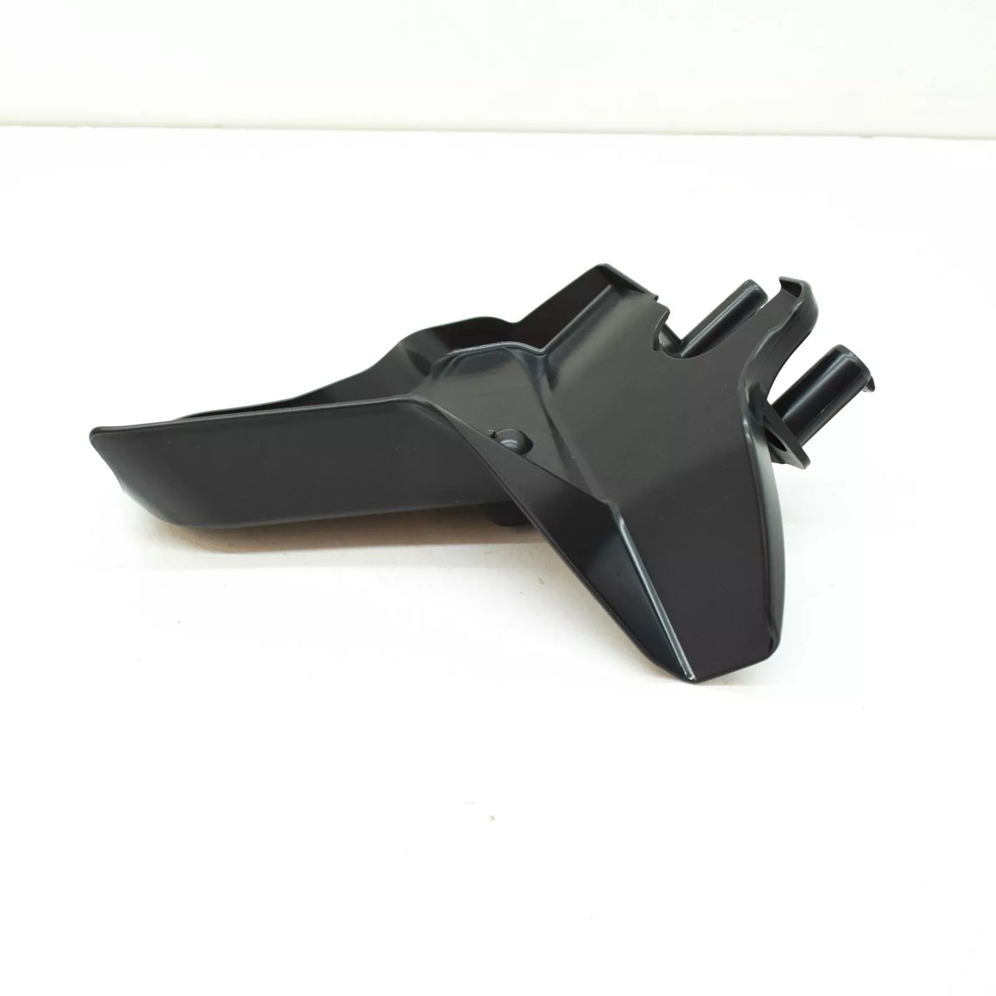 NEW BMW 4 GRAN COUPE F36 WIPER SHAFT WATER DRAIN LHD 51717353212 7353212