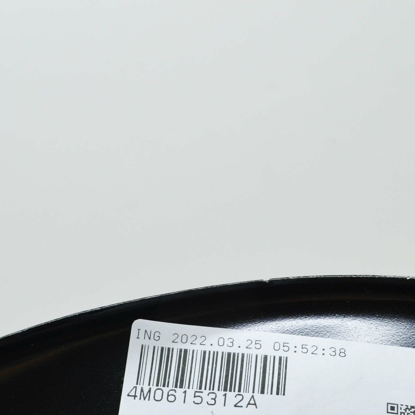 NEW AUDI Q7 4M FRONT RIGHT BRAKE DISC PROTECTION SPLASH 4M0615312A ORIGINAL
