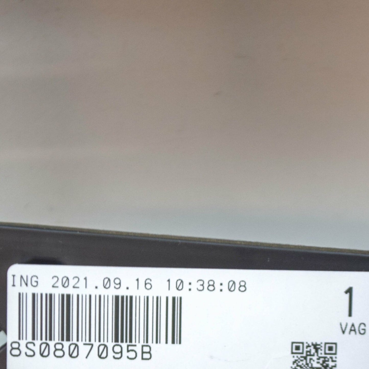 NEW AUDI TT RS 8S FV FROBNT BUMPER LEFT LOWER COVER SUPPORT 8S0807095B ORIGINAL