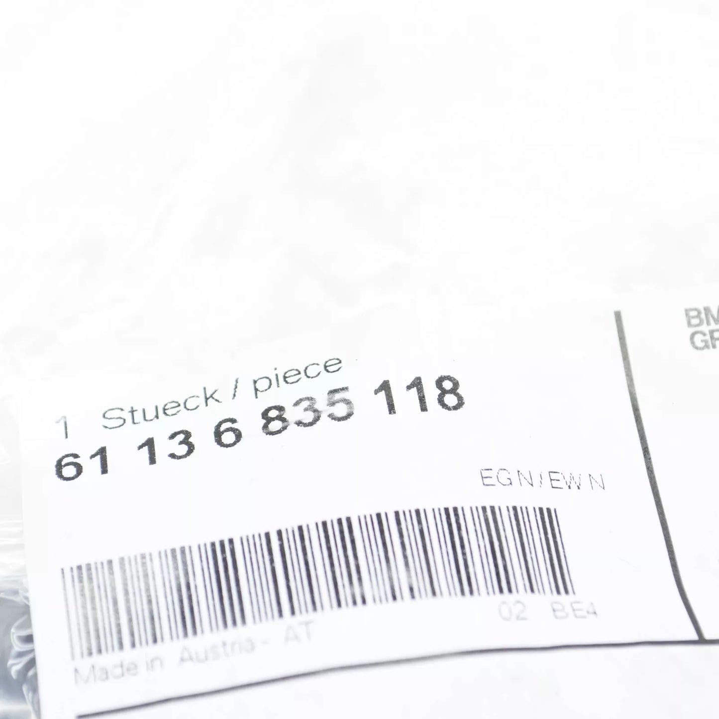 NEW BMW 7 G11 BRACKET PLUT RIGHT CONNECTION 61136835118 ORIGINAL