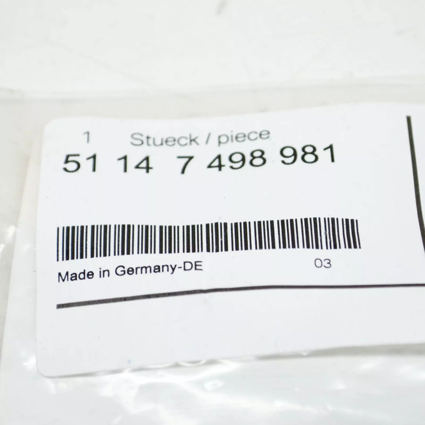 NEW BMW 7 G11 G12 FRONT BONNET HOOD BADGE PLAQUE 51147498981 ORIGINAL