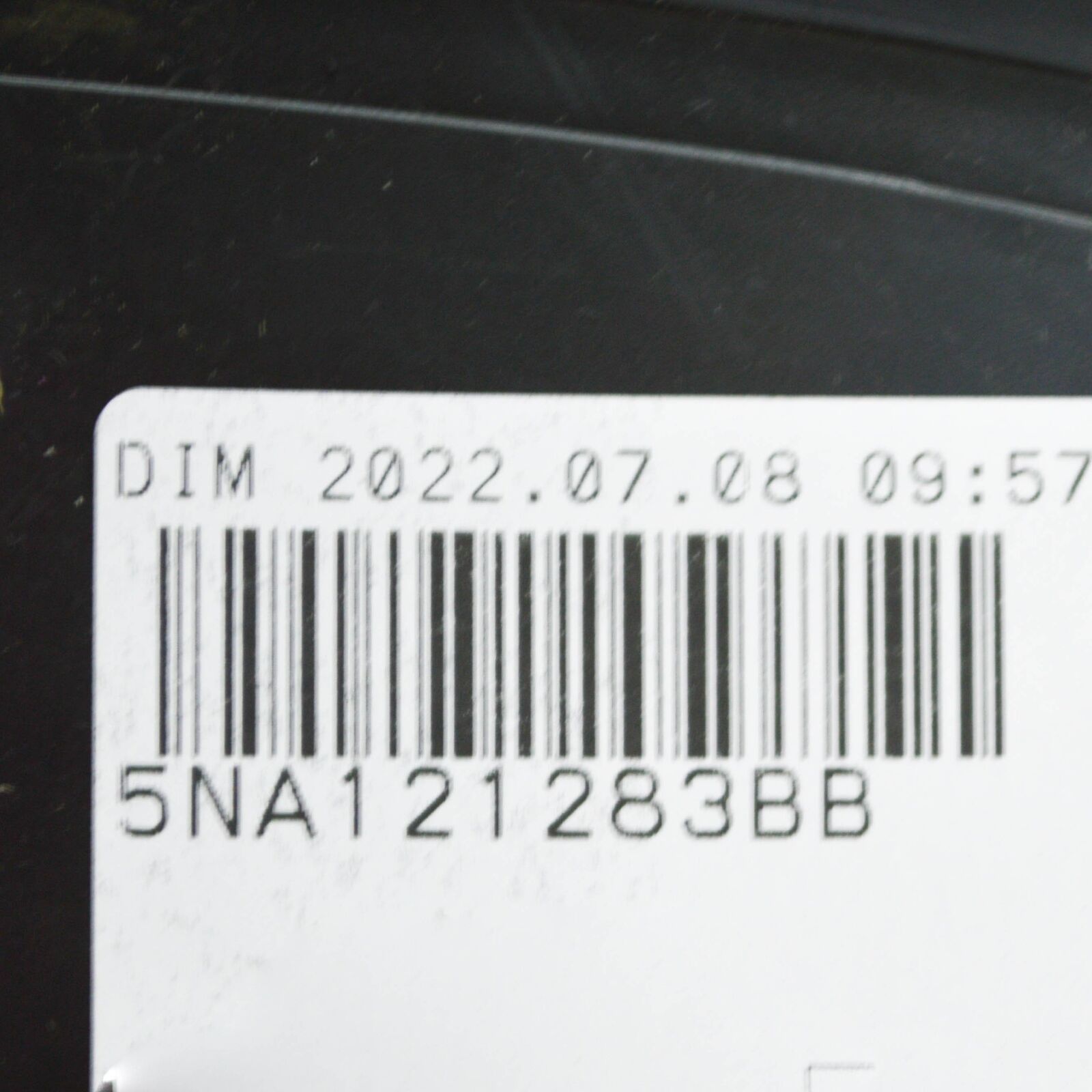 NEW VOLKSWAGEN TIGUAN AD LEFT RADIATOR AIR GUIDE 5NA121283BB ORIGINAL