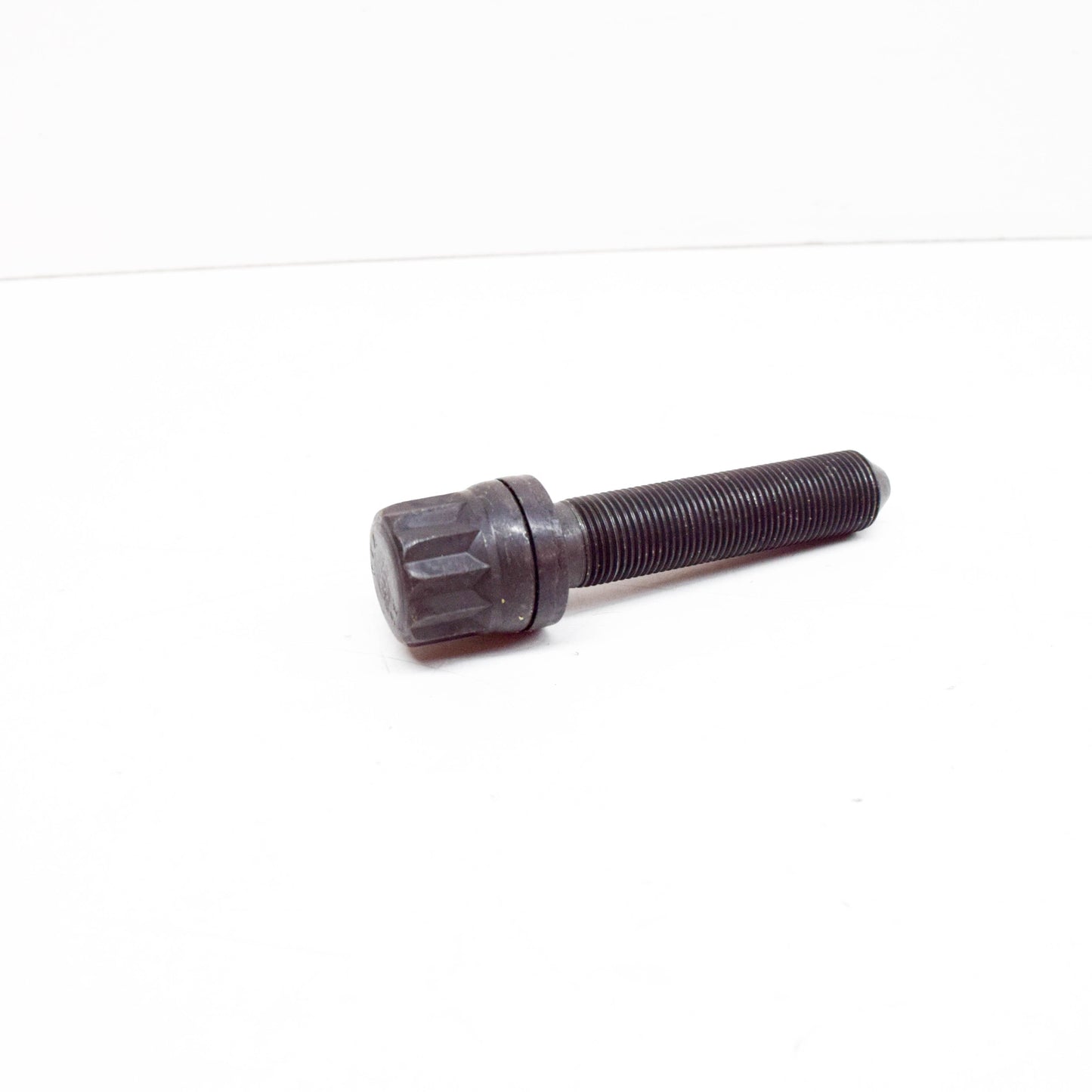 NEW AUDI A4 B7 CRANKSHAFT GEAR 12-POINT HEAD BOLT 078105229D ORIGINAL