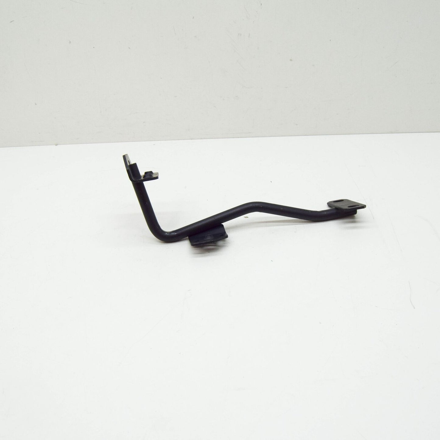 NEW MERCEDES-BENZ AMG GT X290 RADIATOR SUPPORT BRACKET A2908980000 ORIGINAL