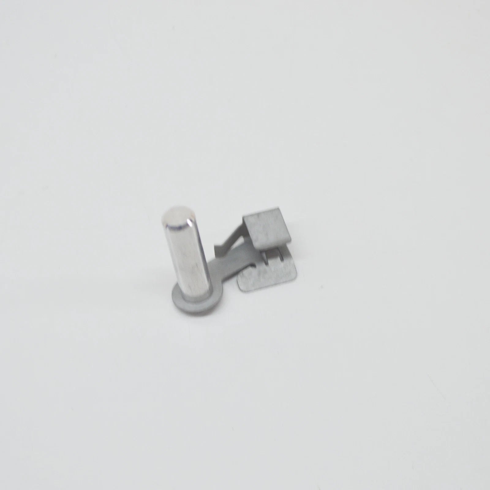 NEW BMW 3 E46 GEAR SHIFT LEFT BEARING PIN 25111221579 1221579 ORIGINAL