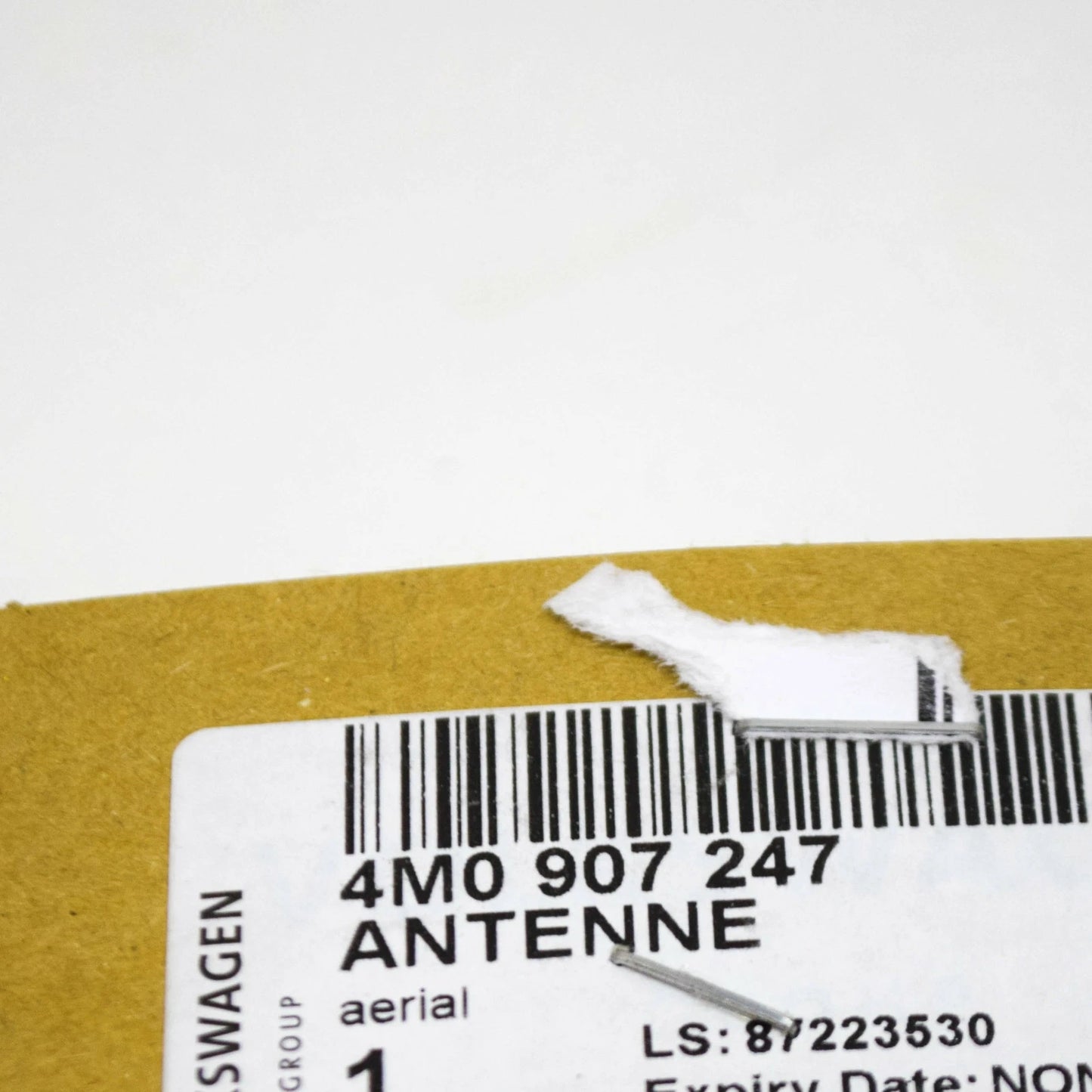 NEW AUDI A4 B9 KEYLESS ENTRY ANTENNA 4M0907247