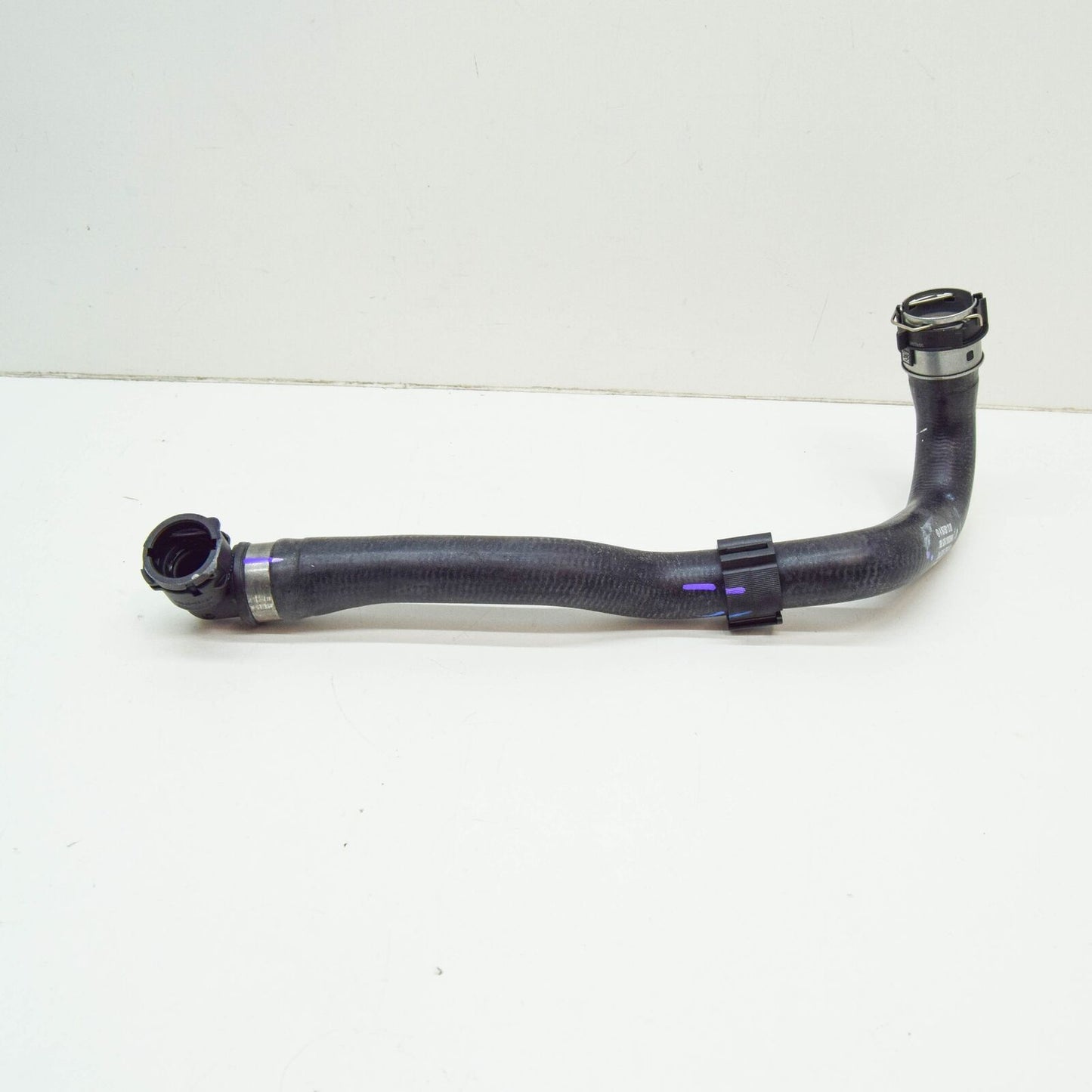 NEW MERCEDES-BENZ GLE W167 PUMP TO LEFT COOLER COOLANT HOSE A1675011300 ORIGINAL