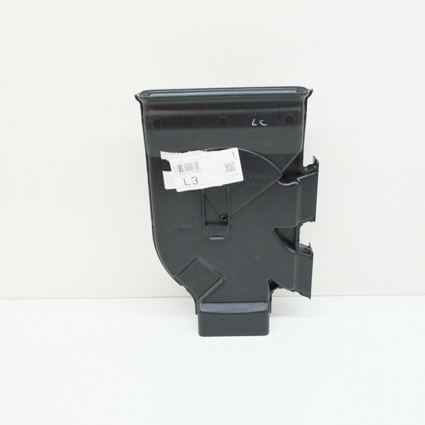 NEW MERCEDES-BENZ M-CLASS W166 RIGHT SIDE AIR DUCT A1668311846 ORIGINAL