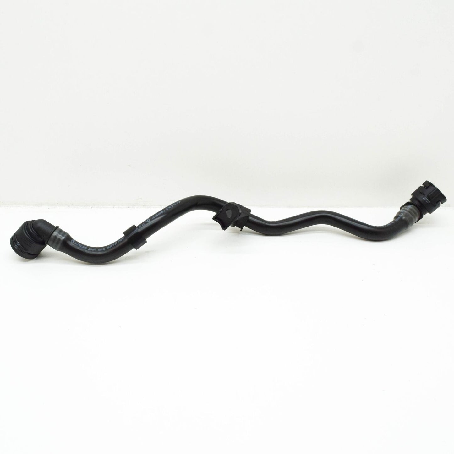 NEW MB CLA COUPE C118 RIGHT SIDE WATER RADIATOR HOSE A1775010403 ORIGINAL