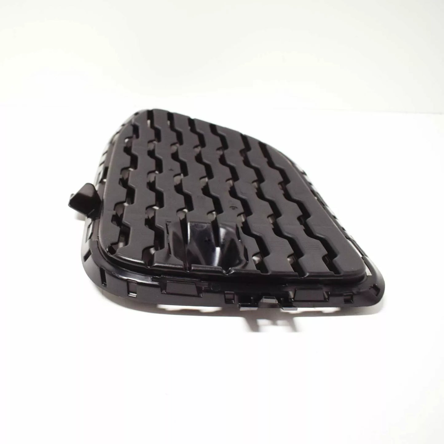 NEW BMW X3 F25 FRONT BUMPER RIGHT GRILLE 51118056942 8056942 2011 ORIGINAL