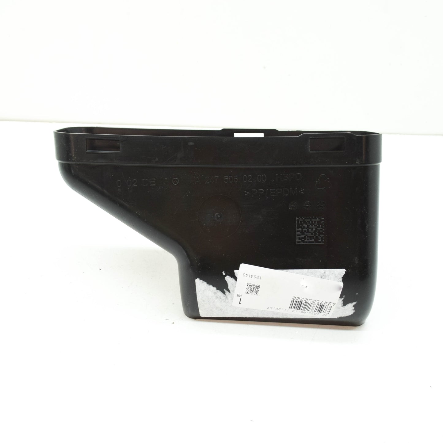 NEW MERCEDES-BENZ GLB X247 RIGHT RADIATOR AIR DUCT A2475050200 ORIGINAL