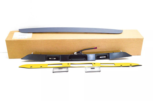 NEW BMW 5 E39 TOURING 2.0I TRUNK LID GRIP WITH KEY BUTTON 51138185790 ORIGINAL