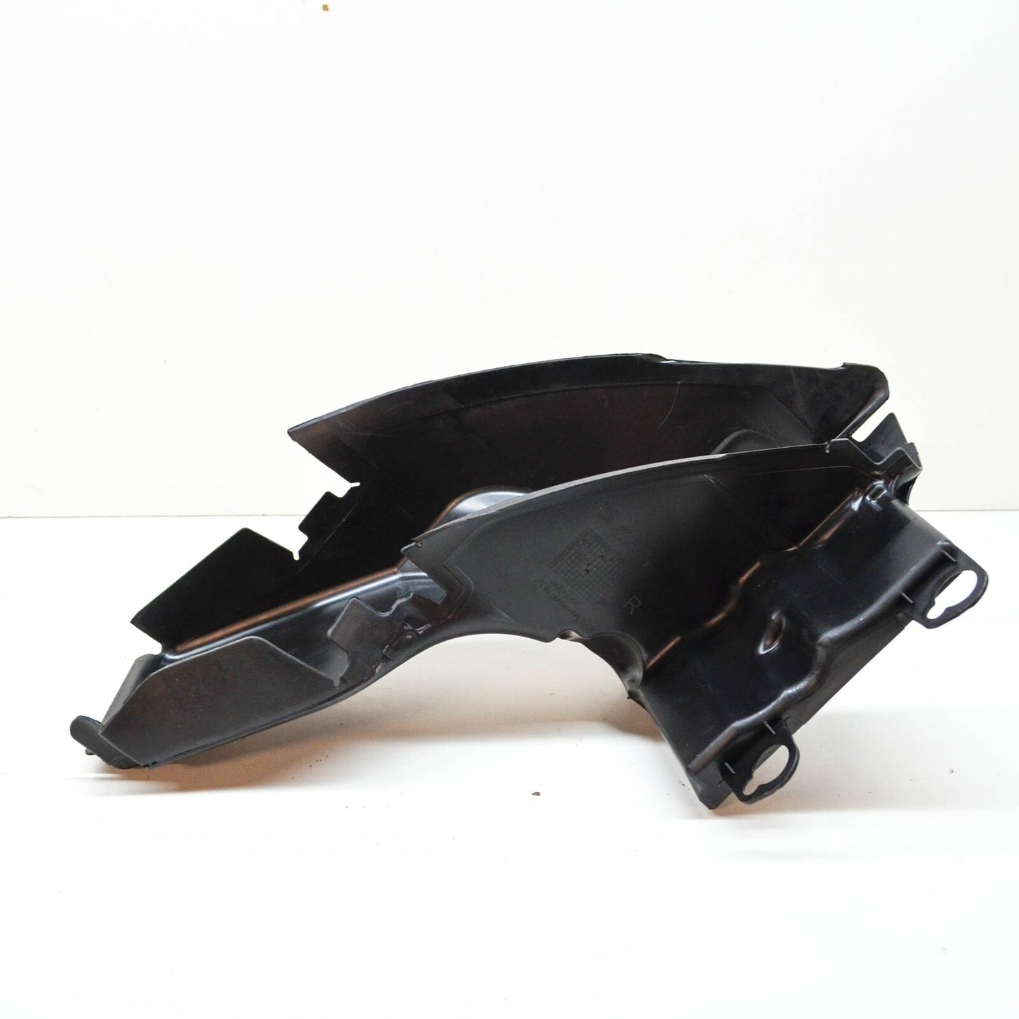 NEW SEAT LEON 5F RIGHT SIDE RADIATOR COOLANT AIR GUIDE 5F0121674E ORIGINAL
