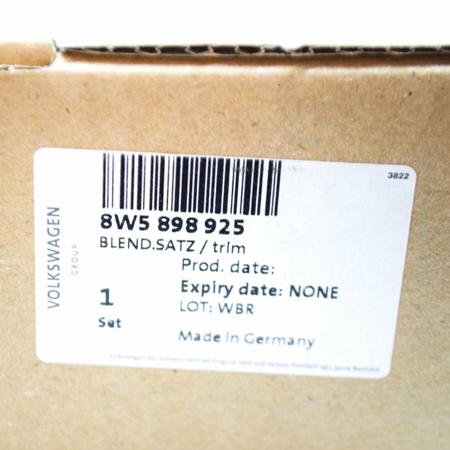 NEW AUDI A4 B9 SUNROOF OPENING BOOT KIT 8W5898925 ORIGINAL