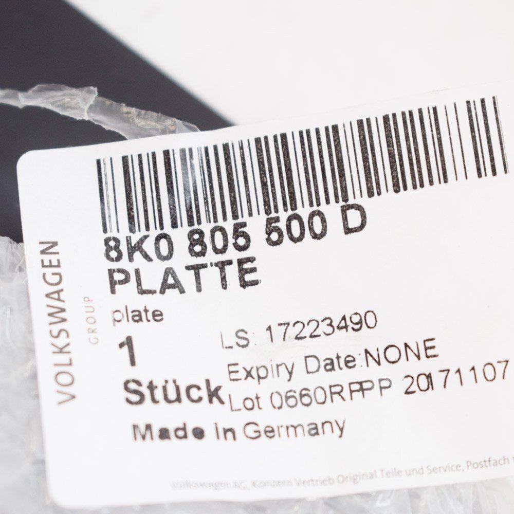 NEW AUDI A4 B8 RIGHT SECURING PLATE 8K0805500D ORIGINAL