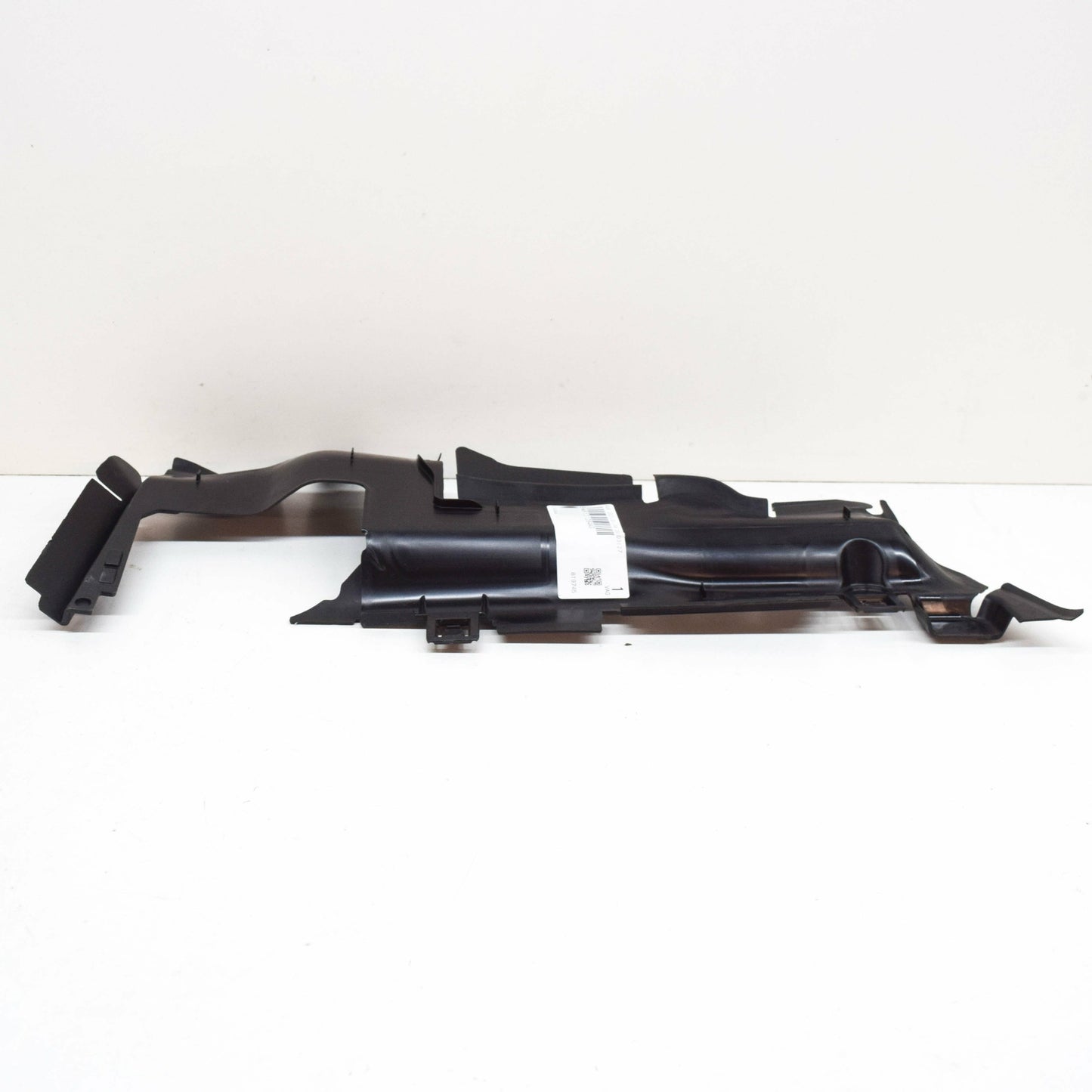 NEW AUDI A5 8W6 RIGHT RADIATOR SUPPORT AIR GUIDE 8W6121284AG ORIGINAL