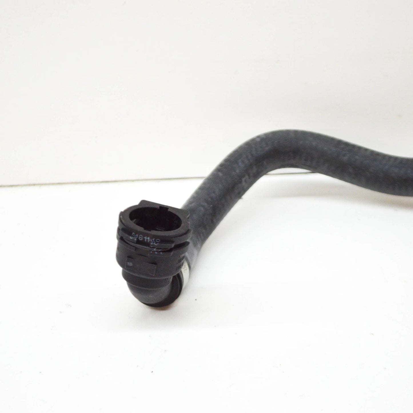 NEW BMW M3 F80 RADIATOR-EXPANSION TANK HOSE 17122284688 2284688 ORIGINAL