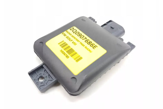 NEW VW GOLF MK8 REAR RIGHT LANE CHANGE ASSIST CONTROL UNIT 2Q0907686E ORIGINAL