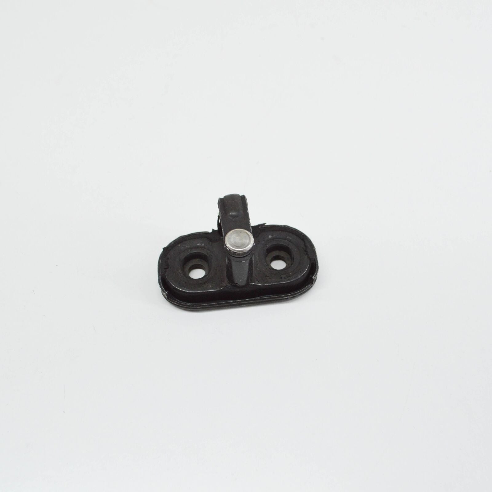 NEW VOLKSWAGEN GOLF MK8 CD1 LIFTGATE LOCK STRIKER PLATE LOWER 2G6827517A