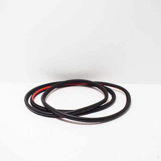 NEW BMW 3 E46 FRONT RIGHT DOOR SEAL RUBBER 51338194696 8194696 ORIGINAL