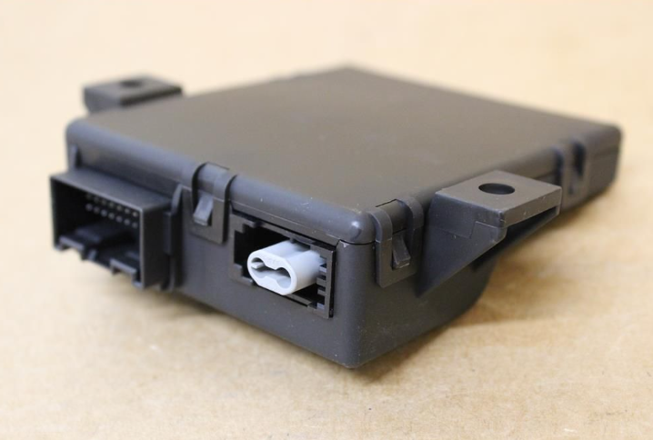 NEW AUDI RSQ3 8U GATEWAY CONTROL UNIT 8U0907468BA ORIGINAL