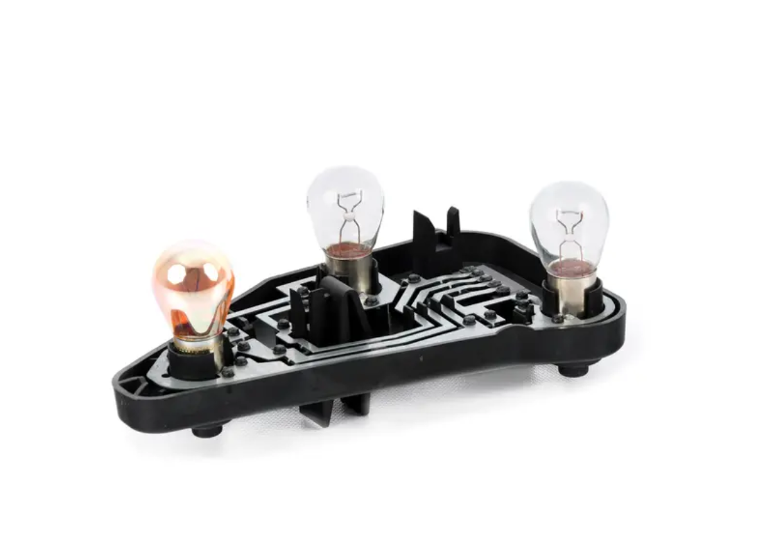 new bmw x3 e83 rear left taillight bulb holder 63213418439 3418439 original