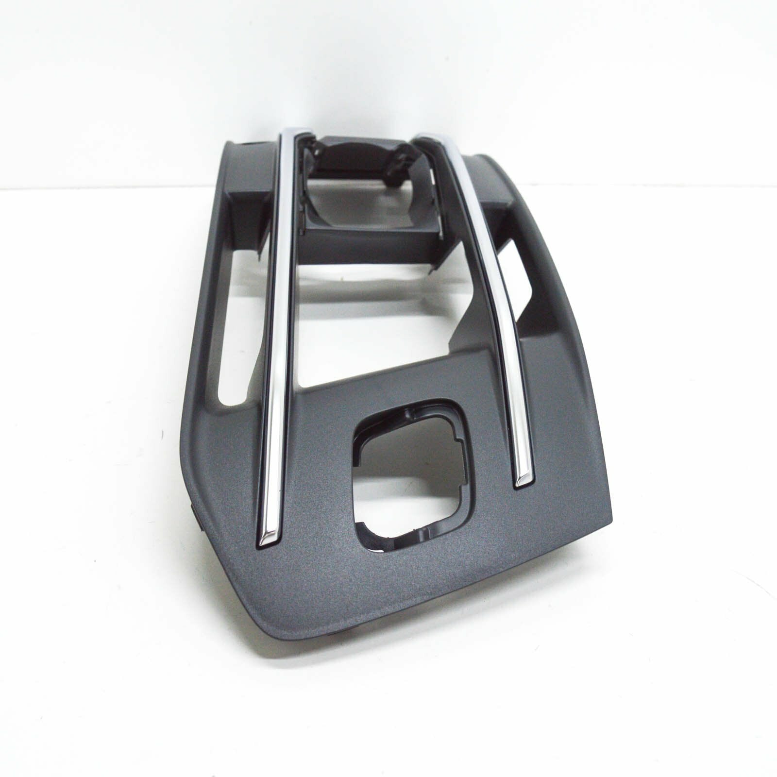 Genuine Audi Q7 4M Front Bumper Right Fog Light Grille Cover 4M0807682Aa4W3 Original