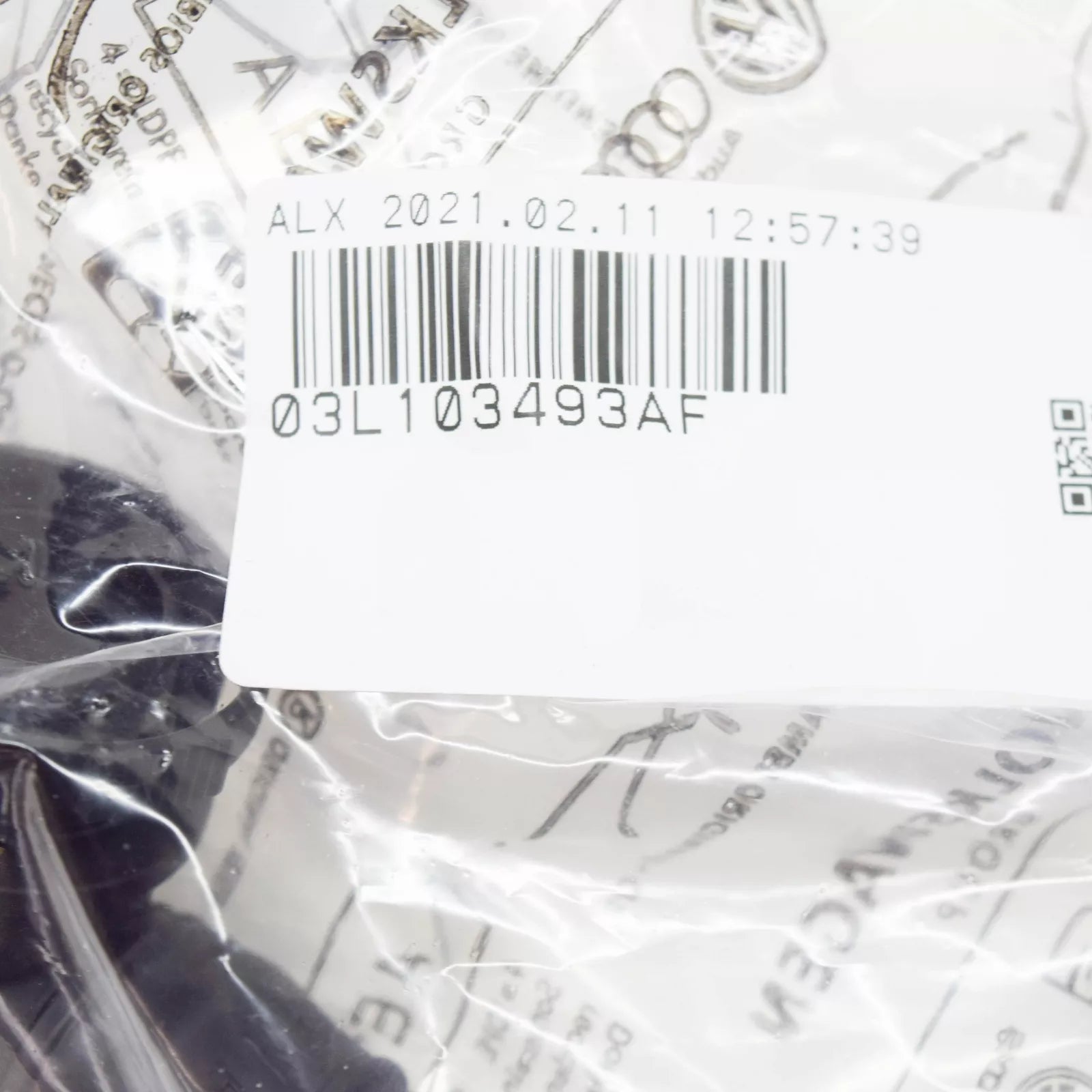 NEW AUDI A1 8X ENGINE BREATHER LINE 03L103493AF