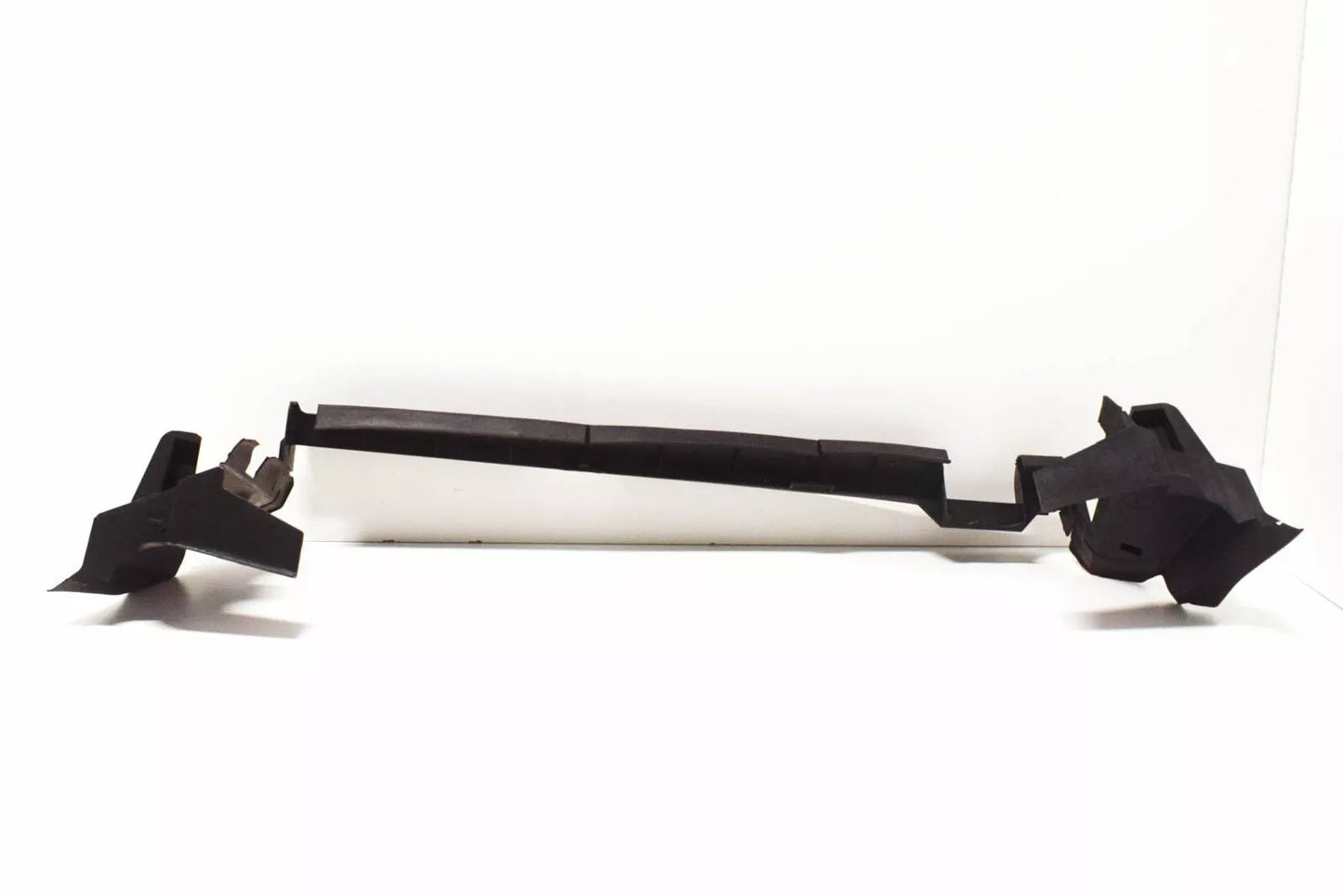 NEW MERCEDES-BENZ E W211 RADIATOR LOWER AIR BAFFLE A2115050530 ORIGINAL